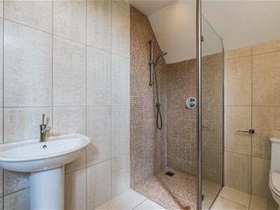 Bedroom 6 En-Suite Shower Room